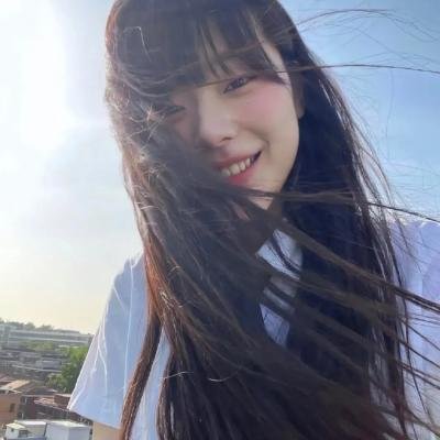 病娇反派又被她撩红了耳朵